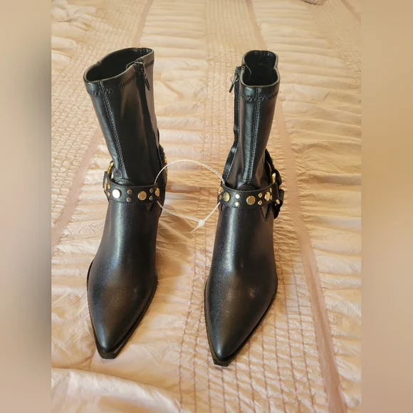 Dolce Vita Black Heeled Boots with Gold Accents - Picture 4 of 11
